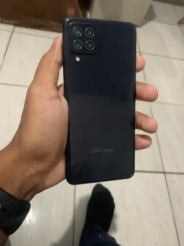 Samsung Galaxy A22 Preto - Estado de Novo