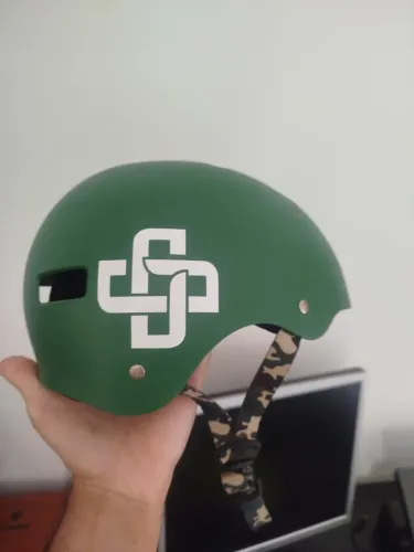 Capacete Niggli Skate e Patins