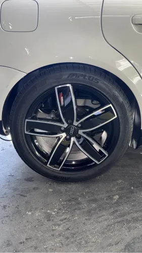 PNEUS 215/50/18