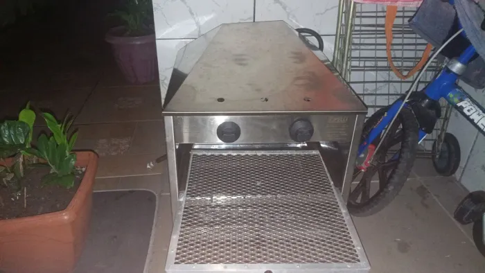 Forno elétrico "churrasqueira" a gás