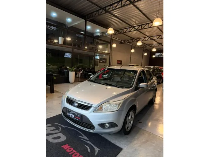 Ford Focus Sedan 2.0 16v/2.0 16V Flex 4P Aut. 2011