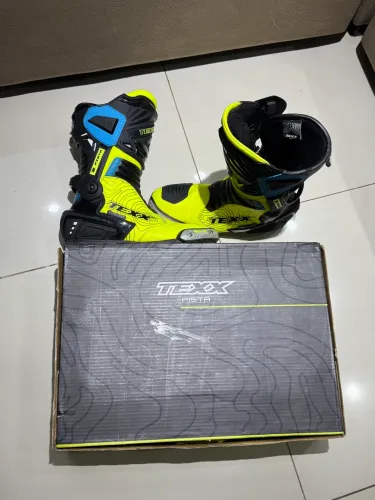 Bota texx pista 