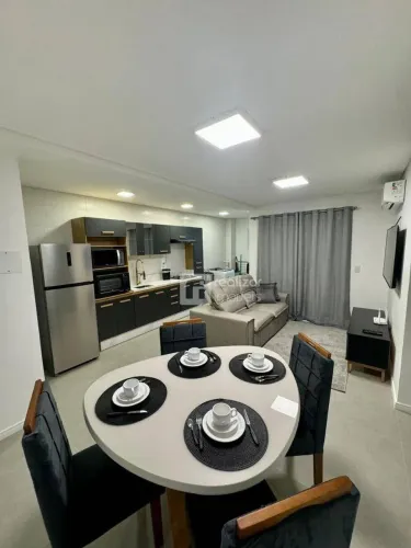 Apartamento com 2 dormitórios à venda, Praia de Fora - Palhoça/SC
