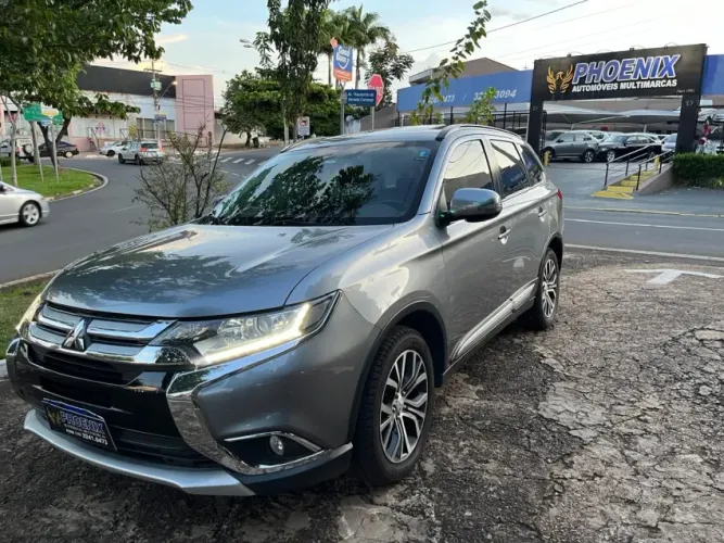 Mitsubishi Outlander 2.0 16V 160cv Aut. 2016