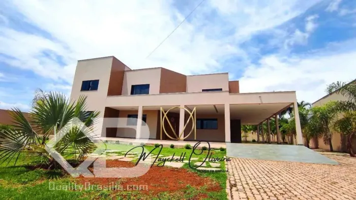 Casa Arniqueira Escriturada, ampla, terreno 1.118m2, c/ 555m2 construído arniqueira