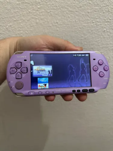 Psp Edição Especial Hannah Montana Destravado + Jogos Instalados + Case + Carregador 