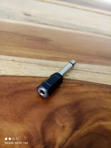 Adaptador de áudio P2 auxiliar para P10 / PREÇO PROMOCIONAL