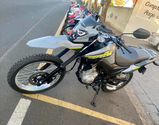 Vendo- HONDA NXR BROZ 160 25/26