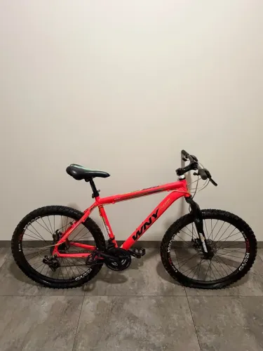 Vendo Bicicleta Mountain Bike
