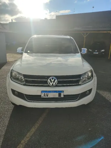 Volkswagen Amarok High.cd 2.0 16V TDI 4X4 Dies. AUT 2013