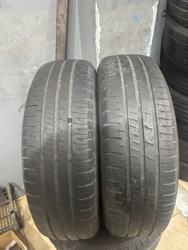 PAR DE PNEUS 175/70-14 SEMI NOVO