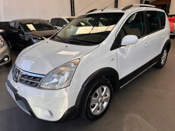 Nissan Livina X-gear Sl/X-gear 1.8 Flex F. Aut. 2014