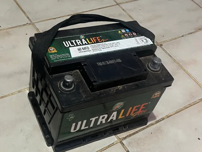 Vende-se bateria ultra com somente 15 dias de uso