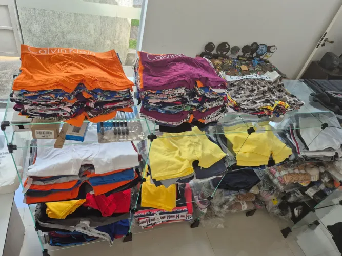 Lote com mais de 500 cuecas com preço abaixo do atacado.
