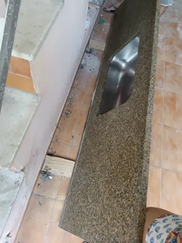 Pia de cozinha de granito