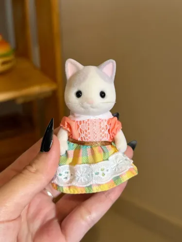 Sylvanian Families - Gata Latte mãe