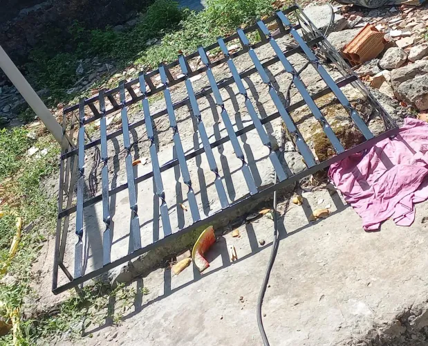 Fabricação de portão de ferro e alumínio.