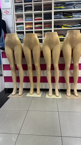 Manequins
