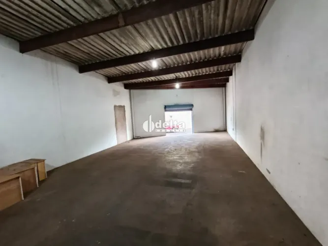 Loja Disponível para Locação no bairro Santa Monica em Uberlândia-MG