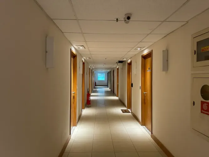 Sala Comércial 24 mt para venda no Centro - Itaboraí - RJ