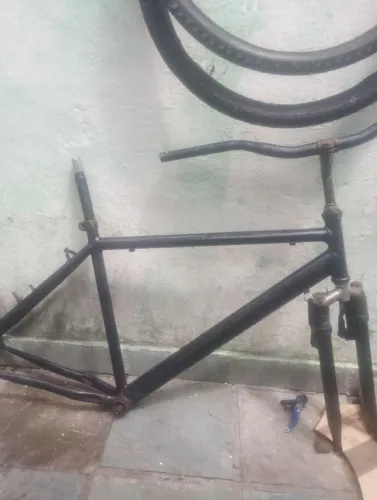 Vendo quadro de bicicleta aro 26