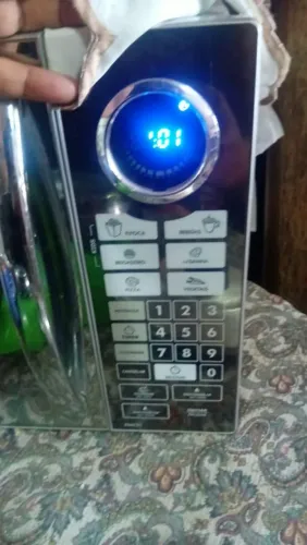 Micro-ondas 30L
