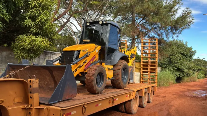 Retro escavadeira New Holland