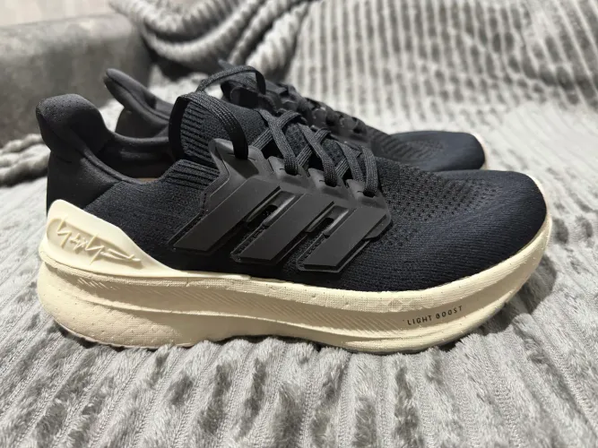 Tênis Adidas Ultraboost 5 Y-3 - tamanho 41