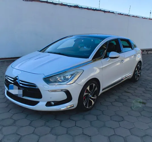 Citroen DS5 1.6 Turbo 16V 5P Aut. 2014