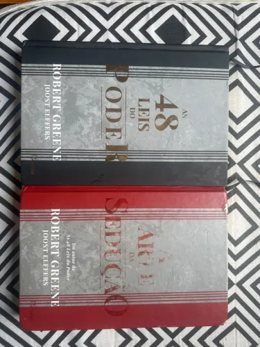 KIT 2 LIVROS Robert Greene - 48 Leis do Poder + Arte da Sedução - Original Rocco Capa Dura