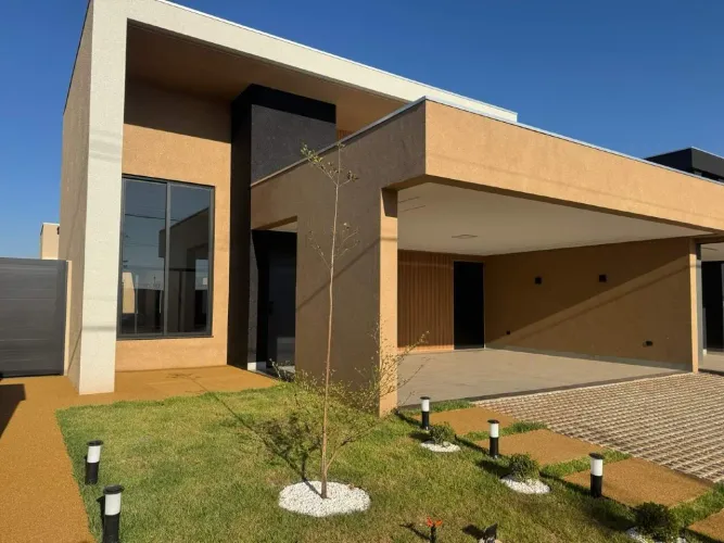 Casa - Condomínio Vila de Leon - Três Lagoas / MS