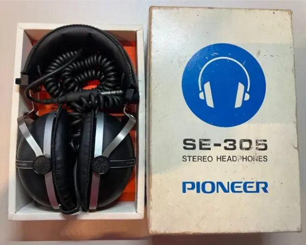 Phone De Ouvido Pioneer Se-305 Raro (nunca usado) Made In Japan