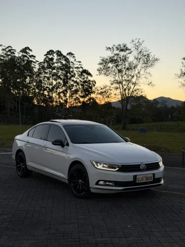 Volkswagen Passat Highline 2.0 TSI 220cv Tip. 2018