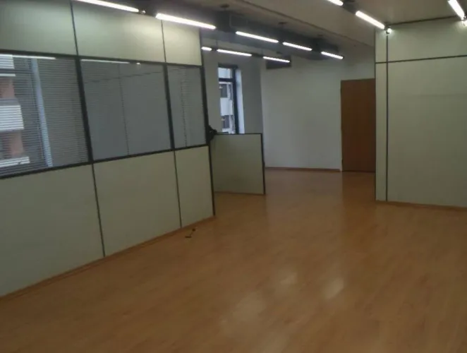 SALA COMERCIAL A VENDA OU LOCAÇÃO NO ITAIM BIBI, ZONA SUL DE SÃO PAULO