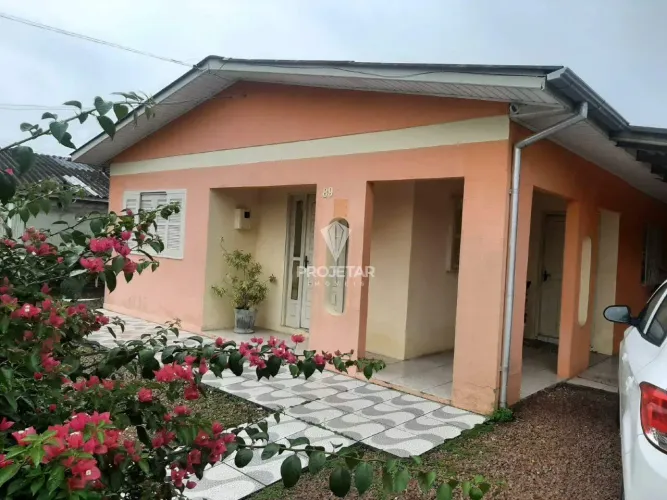 Casa à venda em Sombrio no bairro São José