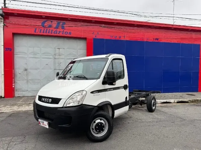 Iveco Daily Chassi 35s14 2P (e5) 2018