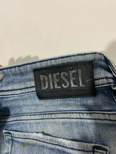 Calça jeans diesel 