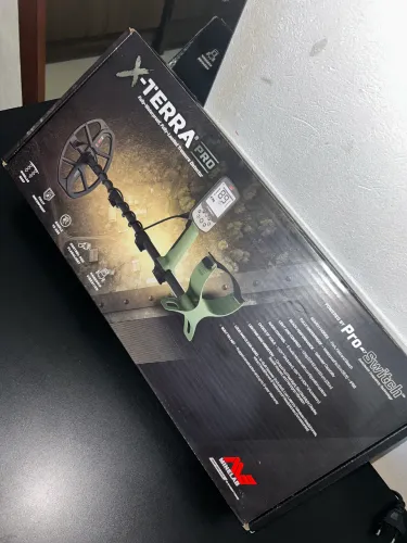 Detector de Metais Minelab X-Terra Pro - Semi Novo