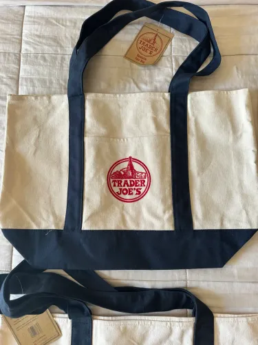 Trader Joe?s Canvas Tote Bags