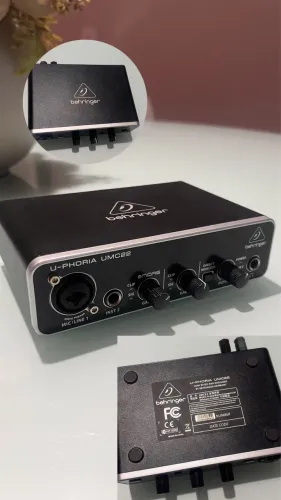 INTERFACE DE AUDIO BEHRINGER U-PHORIA UMC22