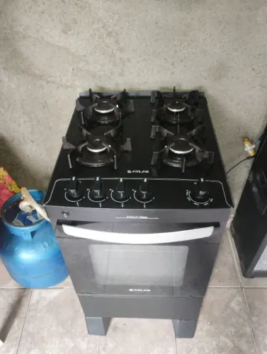 Vendo fogão de 4 bocas