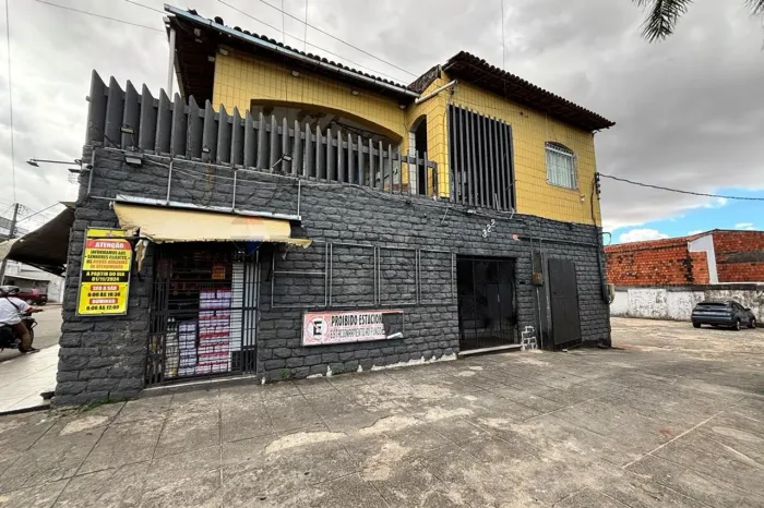 PREDIO COMERCIAL A VENDA MULTIUSO AREA 618M²