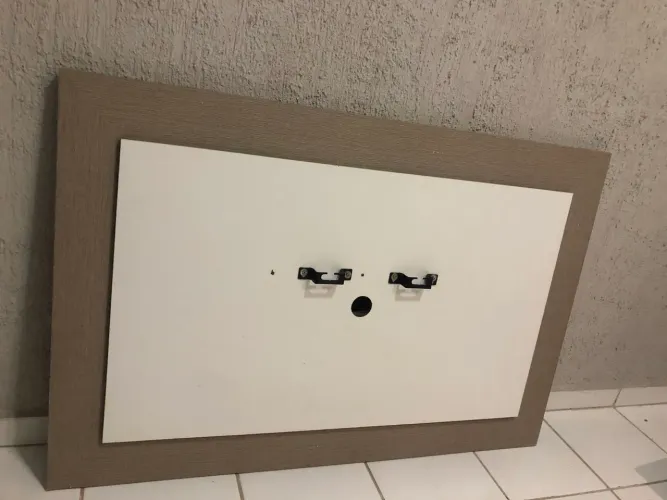 Painel para televisão 