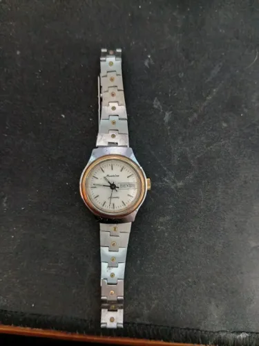 Relógio Mondaine Automático