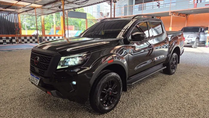 Nissan Frontier Pro4x CD 4X4 2.3 Bi-TB Die. AUT 2024