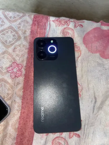 Vendo celular semi novo sem nenhum detalhe