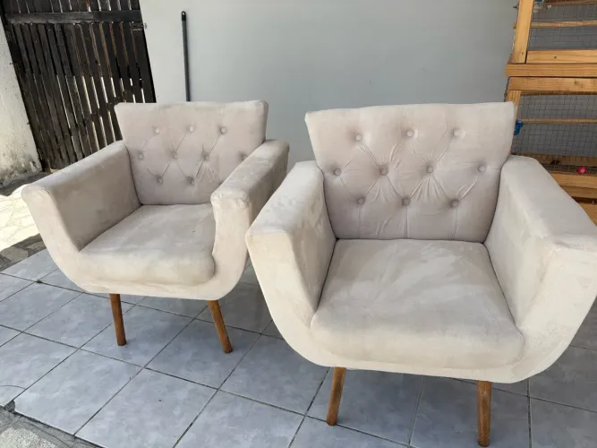Poltronas Bege