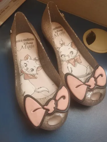 Melissa tamanho 29