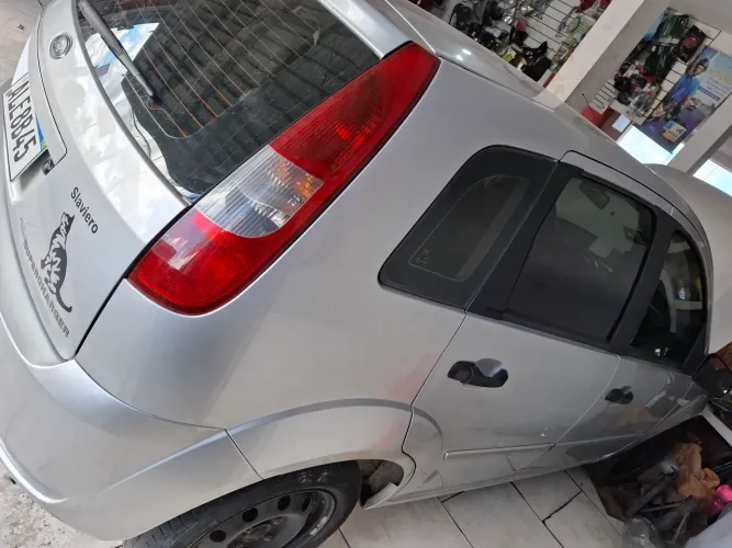 Ford Fiesta Supercharger 1.0 8V 95cv 5P 2004