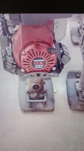 compactador de solo a percussão gasolina GX120